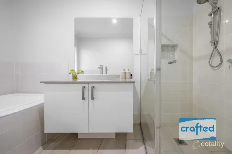 Property photo of 24 Jackson Place Greenbank QLD 4124