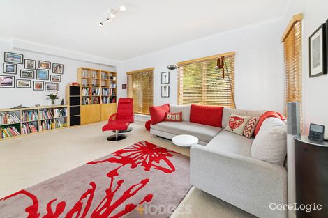 Property photo of 2/214 Centre Road Bentleigh VIC 3204