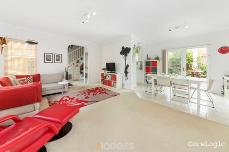 Property photo of 2/214 Centre Road Bentleigh VIC 3204