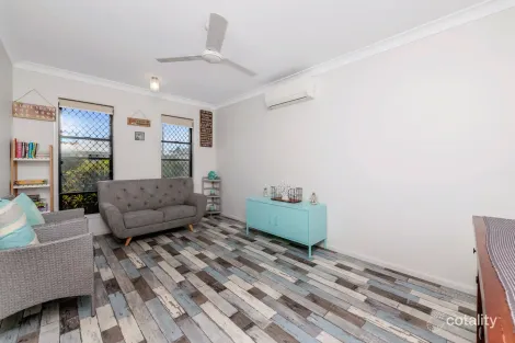 Property photo of 8 Madonis Way Burdell QLD 4818