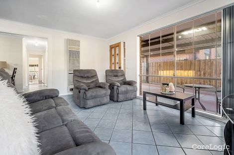 Property photo of 18 Woodworth Court Roxburgh Park VIC 3064