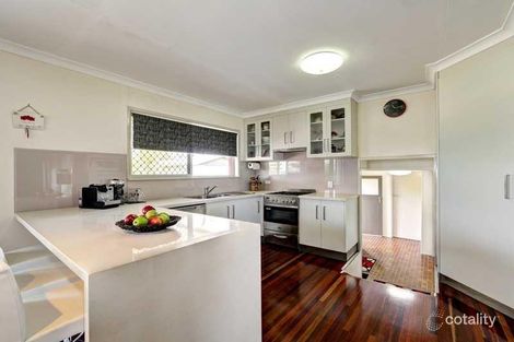 Property photo of 21 Baker Street Kepnock QLD 4670