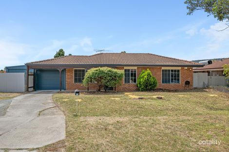 25 Excalibur Cir, Camillo, WA 6111