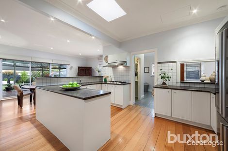 Property photo of 112 Tucker Road Bentleigh VIC 3204