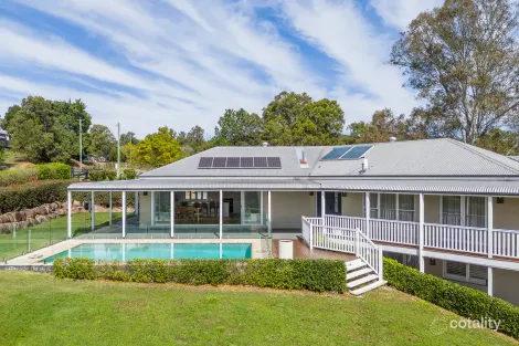 Property photo of 2 Birralee Close Closeburn QLD 4520