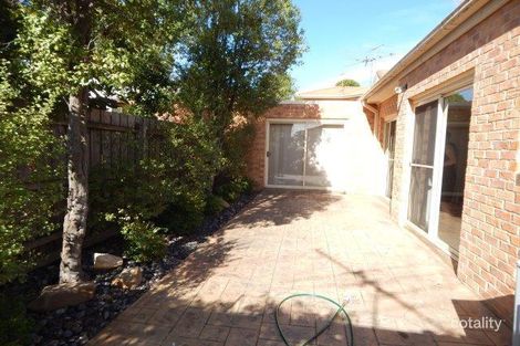 Property photo of 3/221 Kambrook Road Caulfield VIC 3162