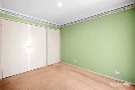 Property photo of 15 Marida Court Berwick VIC 3806