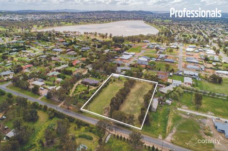 8 Prince Pl, Lake Albert, NSW 2650