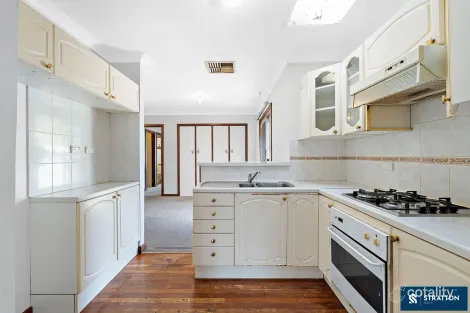 Property photo of 5 Rhyl Place Langford WA 6147