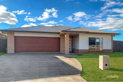 Property photo of 7 Enfield Avenue Caerleon NSW 2850