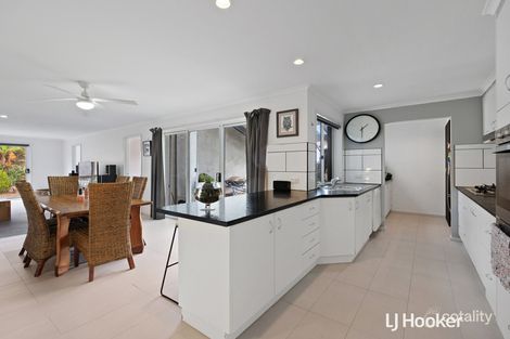 16 Meikle St, Meeniyan, VIC 3956