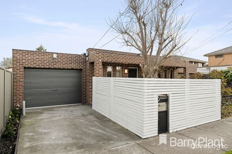 Property photo of 17 Lawrence Street Ardeer VIC 3022