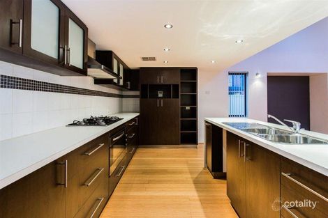 Property photo of 37B The Lakes Boulevard Jandakot WA 6164