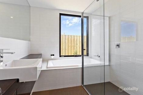 Property photo of 7 Lanner Way Doreen VIC 3754