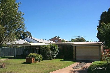 2/7 Fourth Ave, Bongaree, QLD 4507