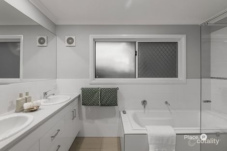 Property photo of 33 Marian Street Coorparoo QLD 4151