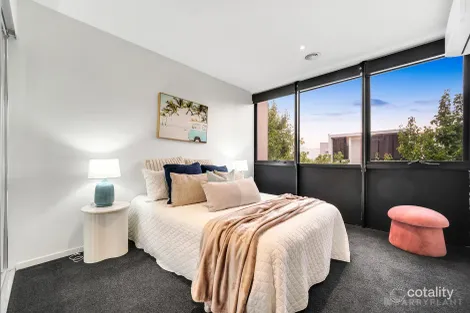 Property photo of 11 Rivulet Boulevard Springvale VIC 3171