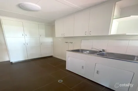 Property photo of 25 Fifteenth A Street Home Hill QLD 4806