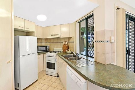 Property photo of 6/9 Stanhill Drive Surfers Paradise QLD 4217