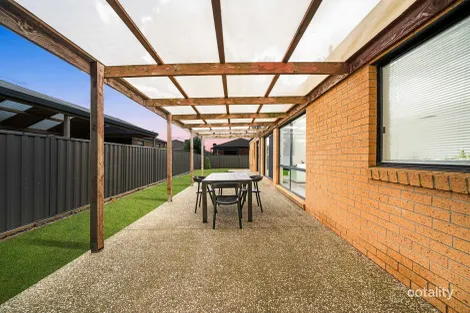 Property photo of 68 Eureka Drive Manor Lakes VIC 3024