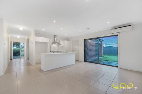 Property photo of 45 Syme Road Pakenham VIC 3810
