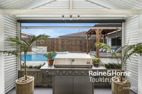 Property photo of 7 Grasstree Avenue Woongarrah NSW 2259