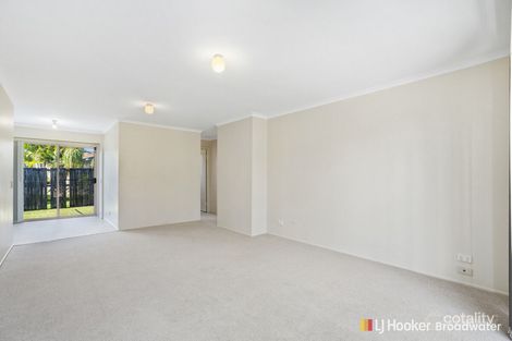 Property photo of 2/5 Melanie Place Labrador QLD 4215
