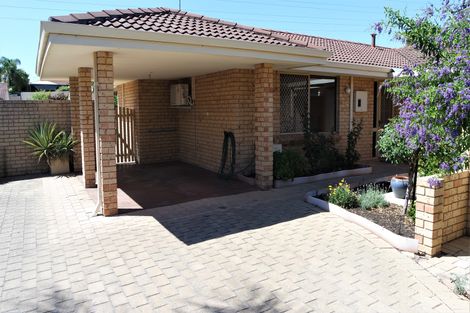 Property photo of 92B Ropele Drive Parkwood WA 6147