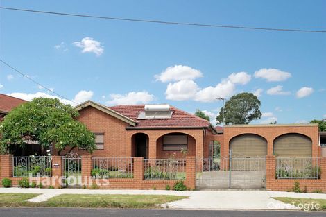 Property photo of 30 Banksia Road Greenacre NSW 2190
