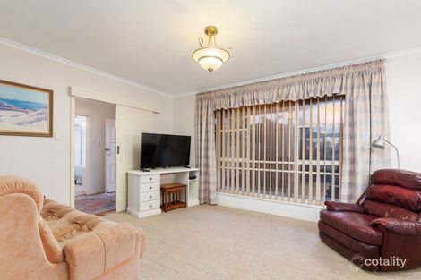 Property photo of 32 Newcombe Avenue West Lakes Shore SA 5020