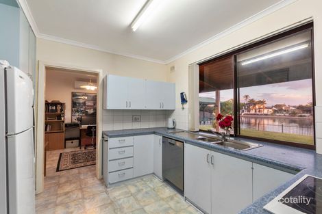 Property photo of 32 Newcombe Avenue West Lakes Shore SA 5020