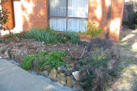 8 Coghill Cl, Kambah, ACT 2902