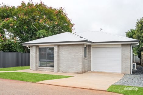 5 Thompson Lane, East Toowoomba, QLD 4350