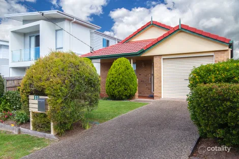 83 Algoori St, Morningside, QLD 4170