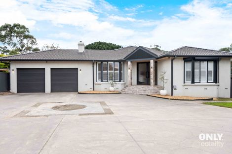 Property photo of 5 Coronet Court Cranbourne VIC 3977