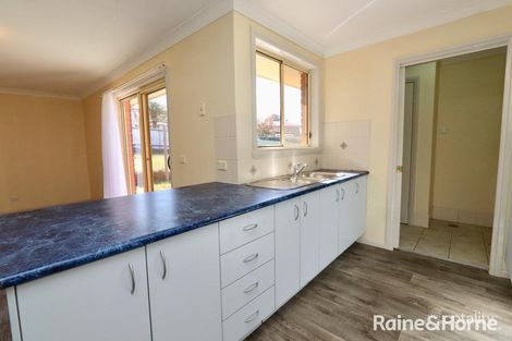5 Noble Pl, Kelso, NSW 2795