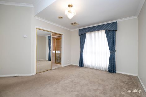 Property photo of 5 Admirals Crescent Taylors Lakes VIC 3038