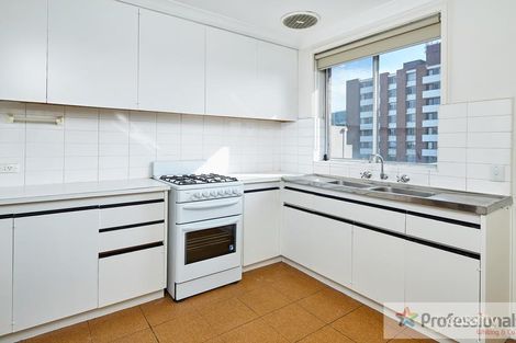 Property photo of 21/7 Alfred Square St Kilda VIC 3182