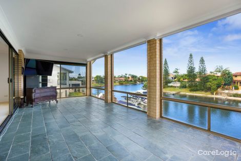 Property photo of 37 Selkirk Avenue Benowa QLD 4217