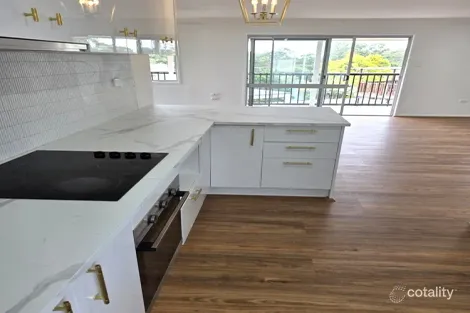 6 Pigeon Ct, Birkdale, QLD 4159