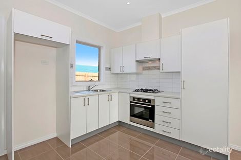 Property photo of 2/3 Edna Street Thomastown VIC 3074
