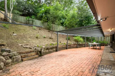 Property photo of 70 Dumbarton Drive Kenmore QLD 4069