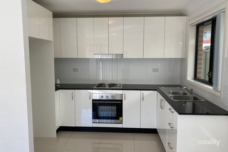 Property photo of 37 Benalla Crescent Marayong NSW 2148