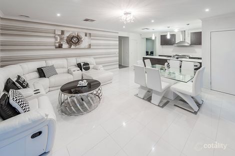Property photo of 32 Serenity Way Craigieburn VIC 3064