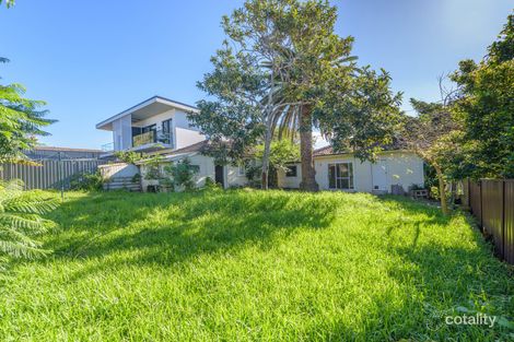 Property photo of 3 Warburton Street Chifley NSW 2036
