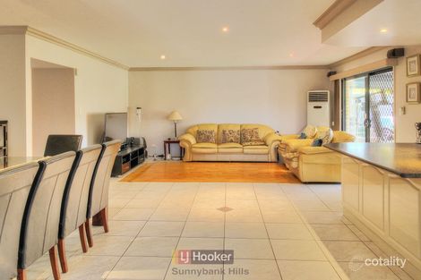 Property photo of 35 Bronte Place Parkinson QLD 4115