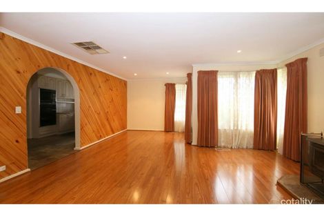 Property photo of 41 Isaac Road Keysborough VIC 3173