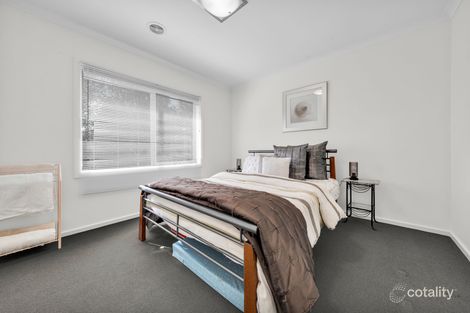 Property photo of 24 Sandarra Boulevard Sandhurst VIC 3977