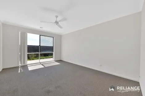 Property photo of 172 James Melrose Drive Brookfield VIC 3338