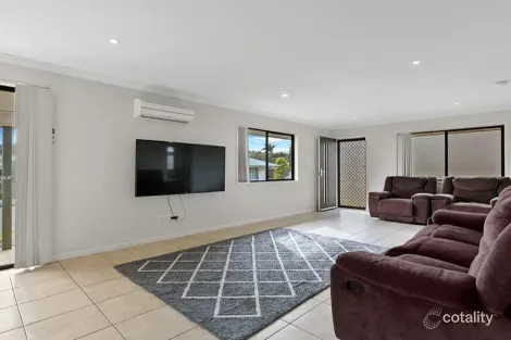 Property photo of 15 Crawford Drive Dundowran QLD 4655